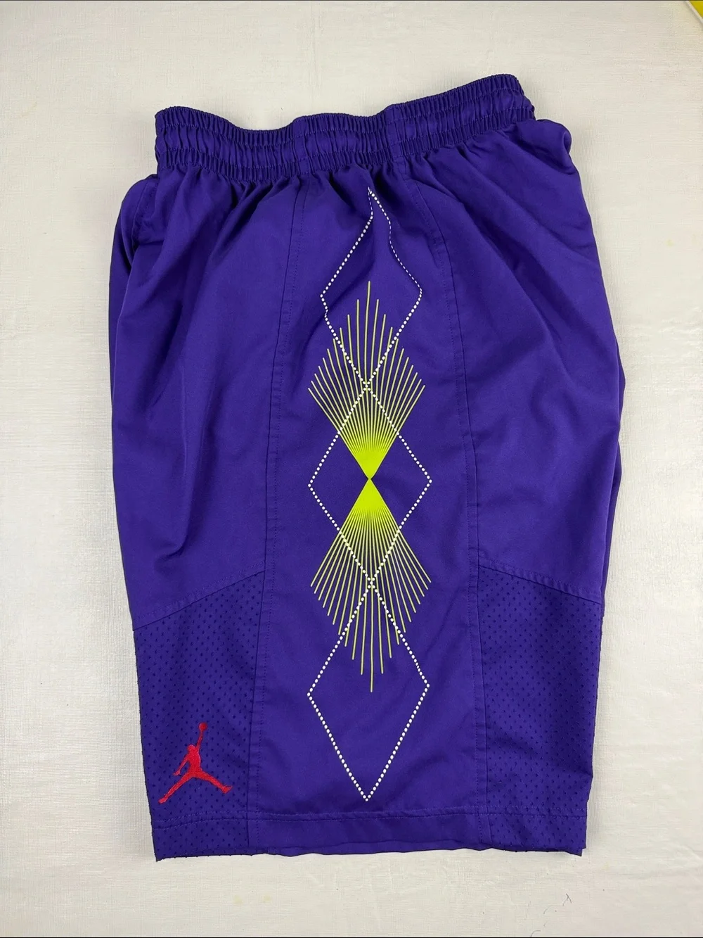 Jordan Men’s Purple Basketball Shorts Neon Yellow Accents Red Jumpman Size M